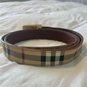 Women’s Burberry Belt